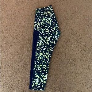 Fabletics powerhold pocket capris